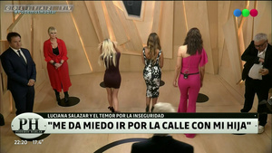 Romina.Pereiro.Catsuit.Rosa.Ajustado.PH.1080P-ColitazTV.16.jpeg