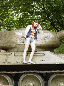 [Image: ME1CNNRP_t.jpg]