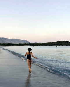 Karen Fukuhara (10).jpeg