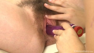 [Image: ME1AR1YJ_t.jpg]