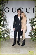 sienna-miller-oli-green-gucci-event-05.jpg