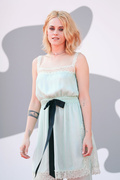 Kristen+Stewart+Spencer+Red+Carpet+78th+Venice+IVTG5EvUSVtx.jpg