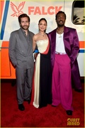 jake-gyllenhaal-ambulance-la-premiere-03.jpg