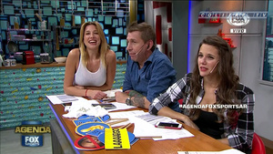 Alina.Moine.Agenda.Fox.Sports.Jeans..Top.Blanco.1080P-ColitazTV.39.jpeg