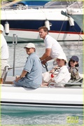 katy-perry-orlando-bloom-boat-ride-friends-in-south-of-france-56.jpg