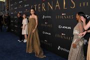 Angelina+Jolie+Marvel+Eternals+World+Premiere+5NKCM4qYiCDx.jpg