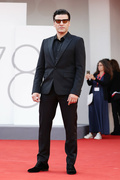 Oscar+Isaac+Dune+Red+Carpet+78th+Venice+International+1mjB2mN62Psx.jpg