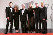 Jodie+Comer+Last+Duel+Red+Carpet+78th+Venice+V-PMbV2h0RQx.jpg