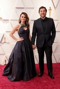 penelope-cruz-javier-bardem-couple-up-oscars-25.jpg
