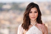 Gemma+Chan+Eternals+Photocall+_5yNAiSisKJx.jpg