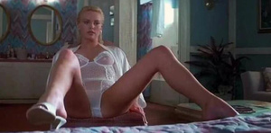 Charlize Theron nude (26).jpeg