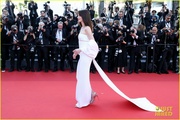anne-hathaway-armageddon-time-cannes-premiere-27.jpg