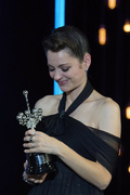 Marion+Cotillard+Opening+Ceremony+69th+San+GiayHS_oUTzx.jpg