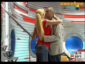 Celina.Rucci.Vueltita.Jeans.Intrusos.SD.HQ.60FPS-Colitaz.12.jpeg