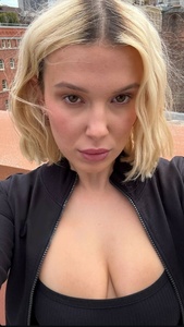 Millie Bobby Brown (15).jpg