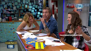 Alina.Moine.Agenda.Fox.Sports.Jeans..Top.Blanco.1080P-ColitazTV.35.jpeg