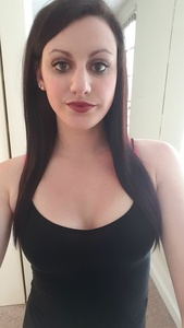 Brunette Amateur Hottie