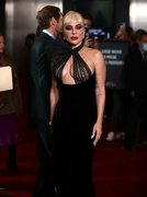Lady+Gaga+House+Gucci+New+York+Premiere+XxqkrPlugl3x.jpg