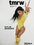 Kylie Jenner - Page 17 MEUTAG_t