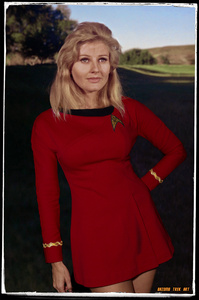 57 Jill Ireland.jpg