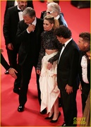 kristen-stewart-crimes-of-the-future-cannes-premiere-38.jpg