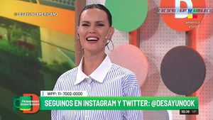 Natalie.Weber.Se.Abre.Camisa.Desayuno.Americano.1080P-ColitazTV.03.jpeg