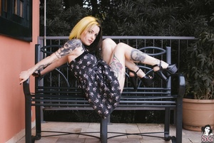 Permanent Link to 2017 11 11 – cherryalves – black window