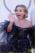 florence-pugh-dwd-premiere-venice-red-carpet-pics-05.jpg