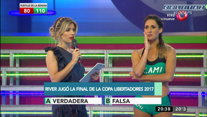 Laurita.Fernandez.Vestido.Negro.Tajo.Descuido.Combate.1080P-Colitaz.18.jpeg